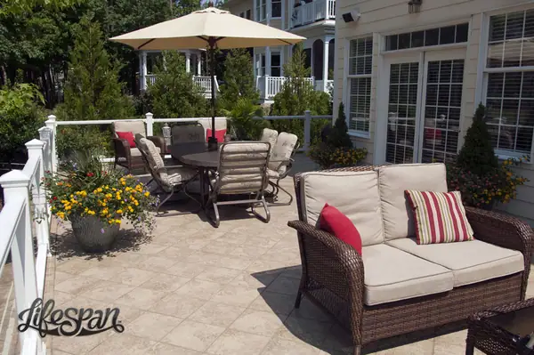 Brier Creek Steel Framed Deck photo 3